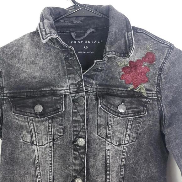 Aeropostale Jacket Womens XS Jean Denim Washed Black Rose Appliqués Unlined - Picture 2 of 9